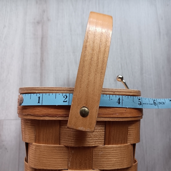 Vintage Signed Caro-Nan Floral Woven Wooden Wicker Basket Bucket Purse White Tan - Picture 12 of 16